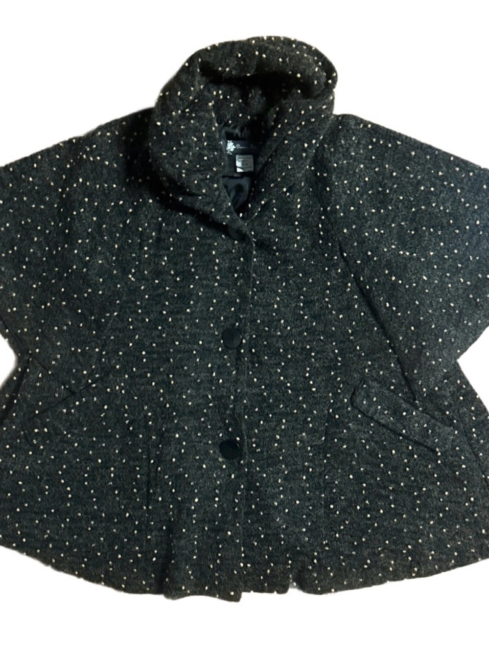 Damee Inc. ~ Small/ Medium ~ Black/ Beige  ~ Speckled ~ Poncho Style Jacket
